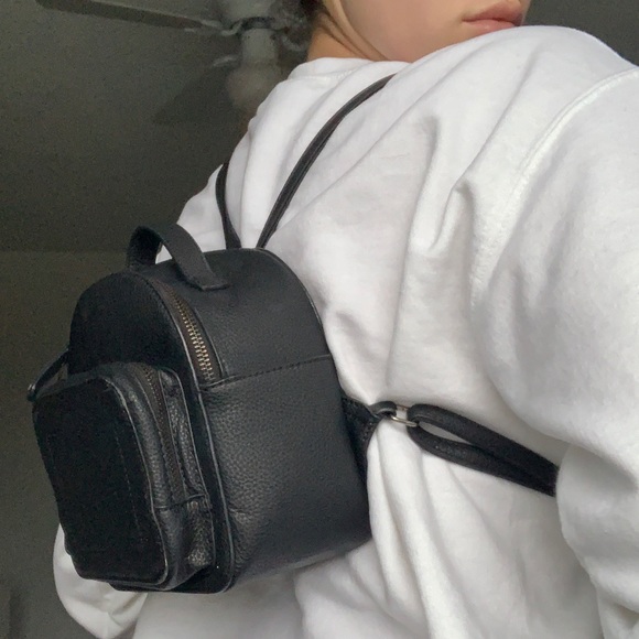 Mini size back pack - Picture 2 of 2